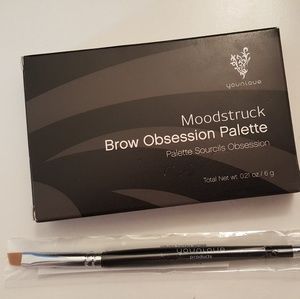 Younique Blonde Brow Palette